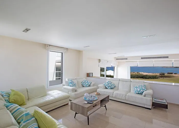 Beachfront Close To Protaras, 1271 Βίλα Πρωταράς